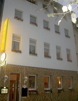 巴特克罗伊茨纳赫 Am Holzmarkt酒店 外观 照片